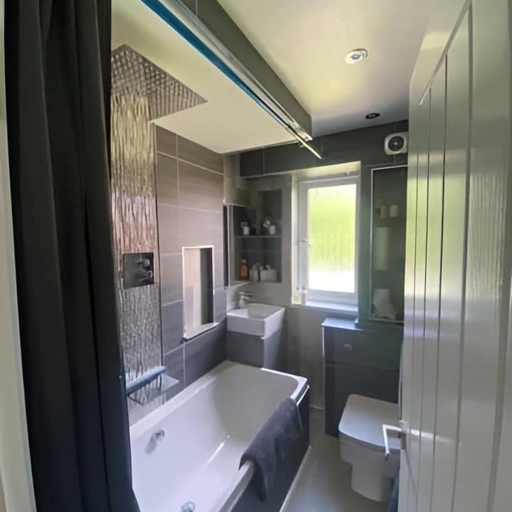 417549561_122103238094188918_6151079361611863704_n bathroom fitting